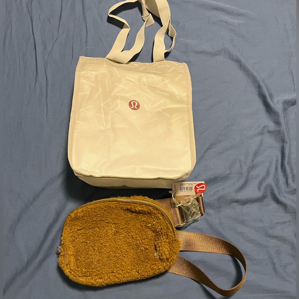 BNWT Lululemon 2L Sherpa Belt Bag – Earth Gold 🤎 (RARE!)